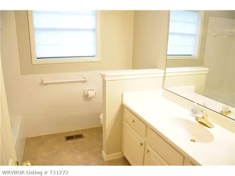 2709 Canterbury Cir, Fort Smith, AR 72903 photo 16
