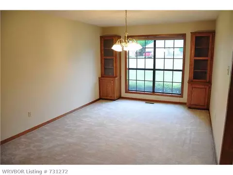 2709 Canterbury Cir, Fort Smith, AR 72903 photo 5
