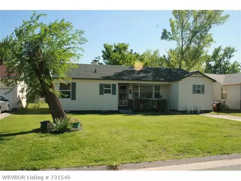 3614 Bradley Dr, Fort Smith, AR 72904 photo 1