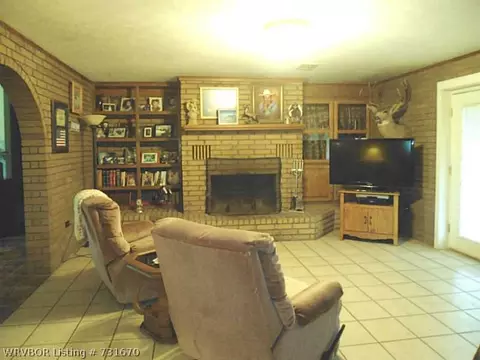 13020 Parnell Ln, Fort Smith, AR 72916 photo 2