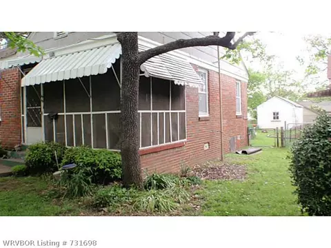 2013 S T St, Fort Smith, AR 72901 photo 3