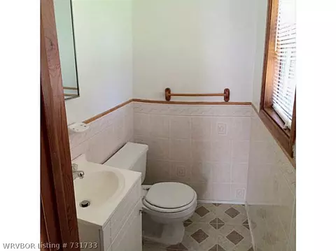 2400 N 56th Ln, Fort Smith, AR 72904 photo 8