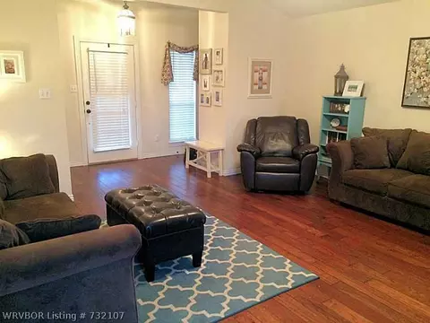6108 Cedar Break Dr, Fort Smith, AR 72916 photo 2