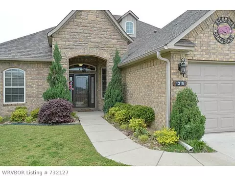 1318 Falling Leaf Cir, Alma, AR 72921 photo 2