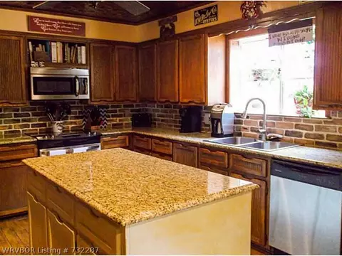 1404 Oak Knolls Cir, Fort Smith, AR 72903 photo 12