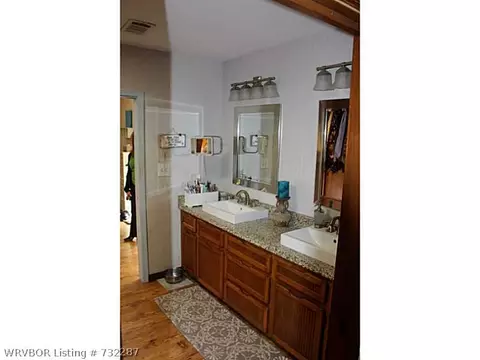 1404 Oak Knolls Cir, Fort Smith, AR 72903 photo 18