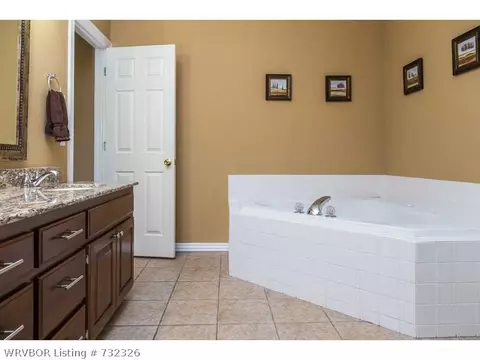 6306 Fieldcrest Dr, Fort Smith, AR 72916 photo 16