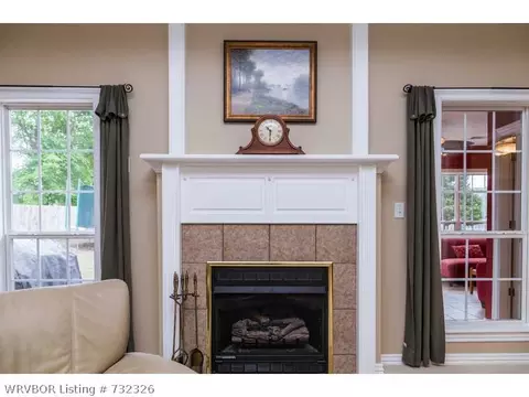 6306 Fieldcrest Dr, Fort Smith, AR 72916 photo 6