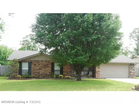1312 Princeton Dr, Fort Smith, AR 72908 photo 1