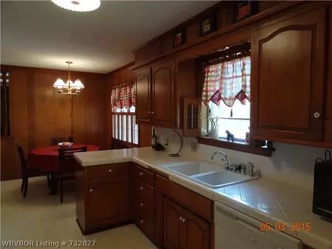 7201 S T St, Fort Smith, AR 72903 photo 4