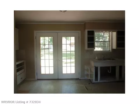 7801 Bartsch St, Fort Smith, AR 72908 photo 3