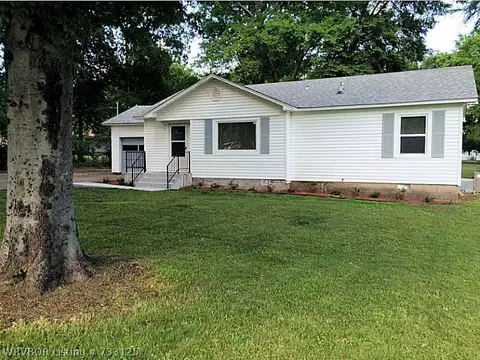 2120 N 52nd St, Fort Smith, AR 72904 photo 2