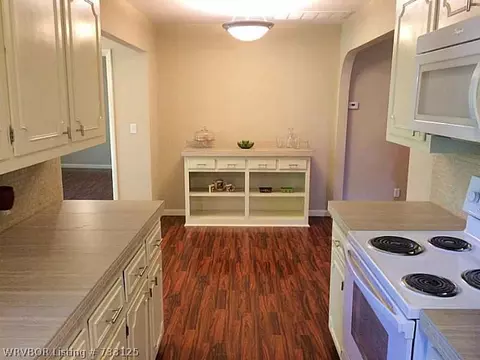 2120 N 52nd St, Fort Smith, AR 72904 photo 9