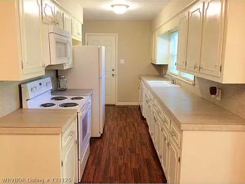 2120 N 52nd St, Fort Smith, AR 72904 photo 5