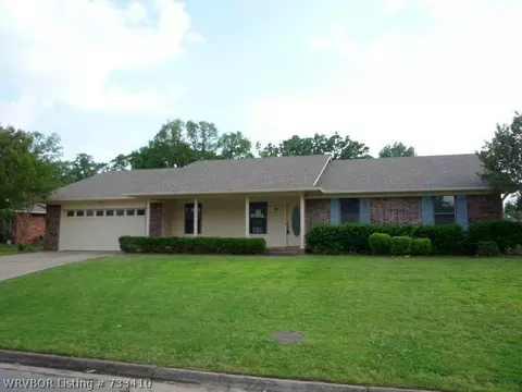 3012 Riverbend Dr, Fort Smith, AR 72903 photo 1