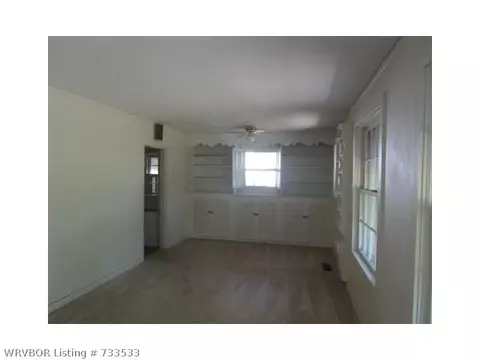 3622 Macarthur Dr, Fort Smith, AR 72904 photo 6