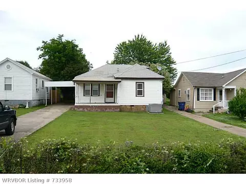 619 Harriet Ln, Fort Smith, AR 72904 photo 1
