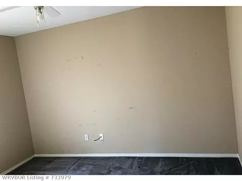 317 Chateau Dr, Fort Smith, AR 72908 photo 12