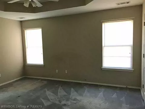 317 Chateau Dr, Fort Smith, AR 72908 photo 6