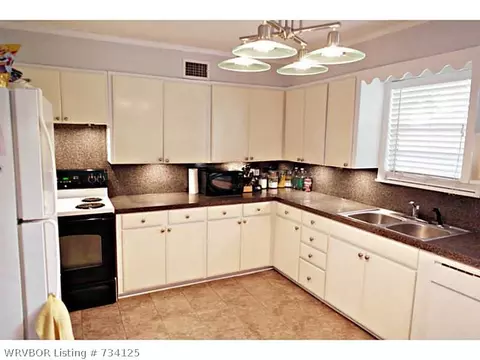 3602 S 16th St, Fort Smith, AR 72901 photo 4