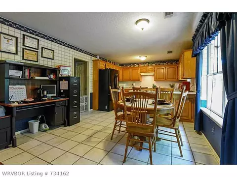 505 J St, Barling, AR 72923 photo 7