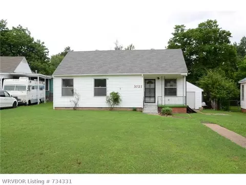 3727 Victory Cir, Fort Smith, AR 72901 photo 1