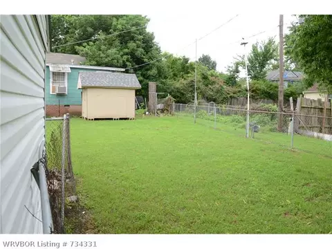 3727 Victory Cir, Fort Smith, AR 72901 photo 2