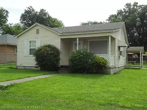 623 S 17th St, Fort Smith, AR 72901 photo 2