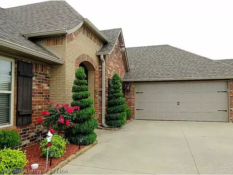 12101 Sycamore St, Fort Smith, AR 72916 photo 3