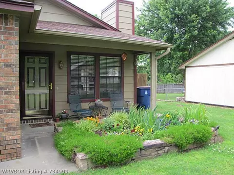 4208 S 16th St, Fort Smith, AR 72901 photo 2