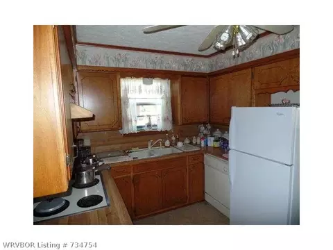1423 Houston St, Fort Smith, AR 72901 photo 4