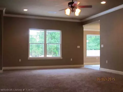 604 E Mary St, Paris, AR 72855 photo 6
