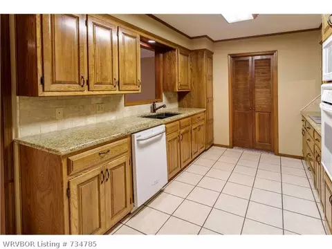 8201 Valley Forge Rd, Fort Smith, AR 72903 photo 5