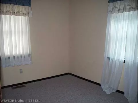22108 Nobles Rd, Howe, OK 74940 photo 11