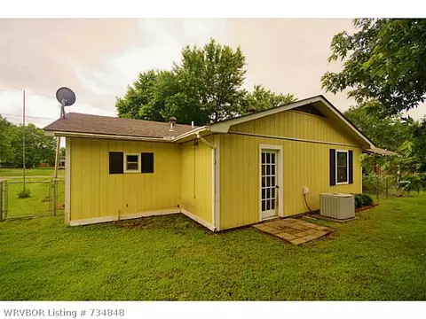 302 Marvin St, Hackett, AR 72937 photo 15