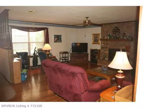 3606 S 95 Cir, Fort Smith, AR 72903 photo 2