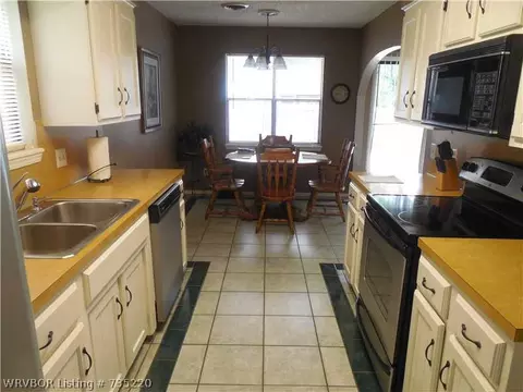 3401 Brooken Hill Dr, Fort Smith, AR 72908 photo 4