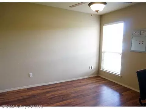 1905 Fairbanks Dr, Barling, AR 72923 photo 12