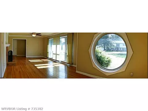 2320 S 66th St, Fort Smith, AR 72903 photo 4
