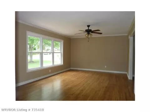2811 Pendell Ln, Fort Smith, AR 72901 photo 4