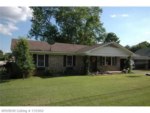 201 W Spring St, Ozark, AR 72949 photo 1