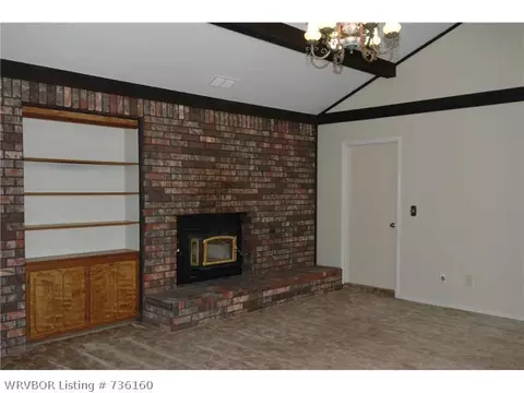 2518 W Walnut St, Paris, AR 72855 photo 2