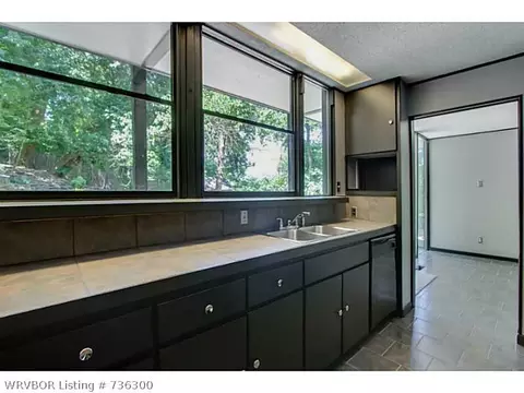 2815 S Q St, Fort Smith, AR 72901 photo 10