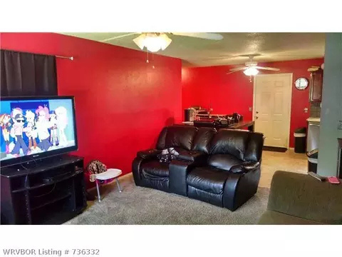 210 S 29th St, Ozark, AR 72949 photo 3