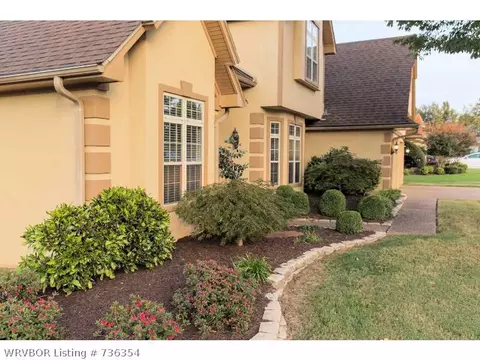 10707 Saint Michael Ct, Fort Smith, AR 72908 photo 3