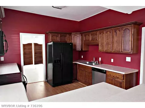 805 S 18th St, Fort Smith, AR 72901 photo 4
