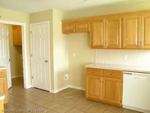 7004 Red Pine Dr, Fort Smith, AR 72916 photo 8