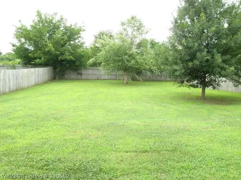 7004 Red Pine Dr, Fort Smith, AR 72916 photo 23
