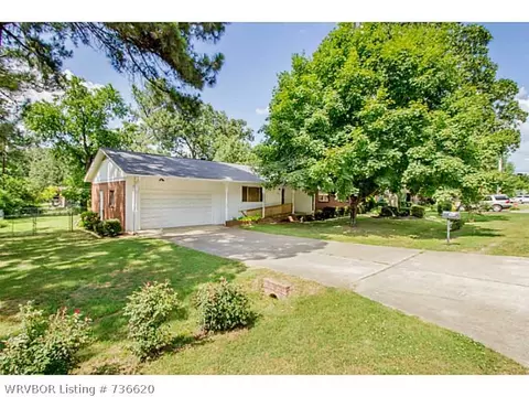 6521 Euper Ln, Fort Smith, AR 72903 photo 3