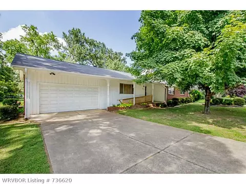 6521 Euper Ln, Fort Smith, AR 72903 photo 4